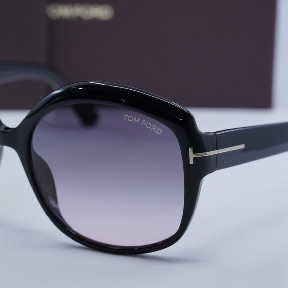 Tom Ford Chiara-02 FT0919 01B Butterfly Sunglasses - Black/Grey Gradient main image 7